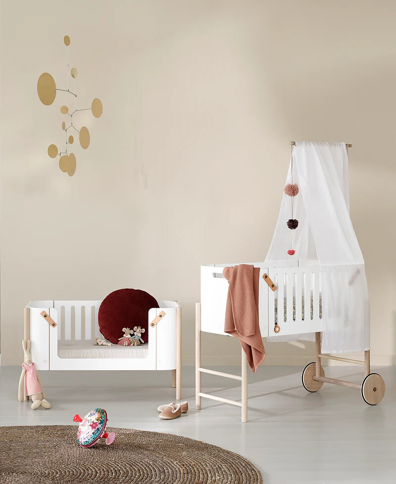 Weiße Babywiegen von Oliver Furniture in Beige und Weiß  