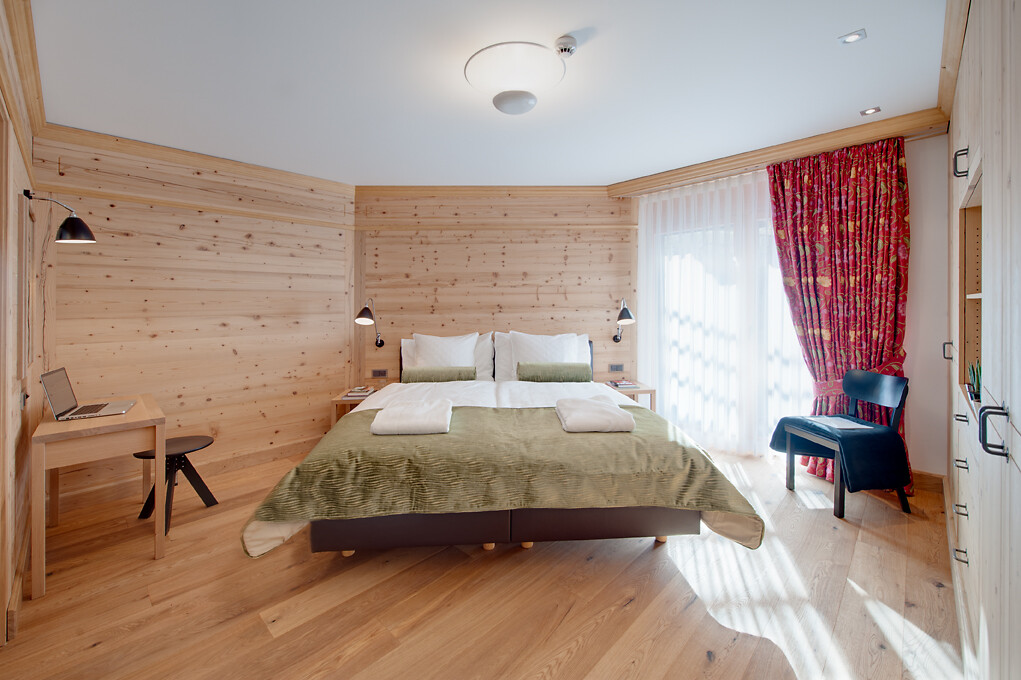 In den geräumigen Schlafzimmern kann der Gast zur Ruhe kommen und träumen.