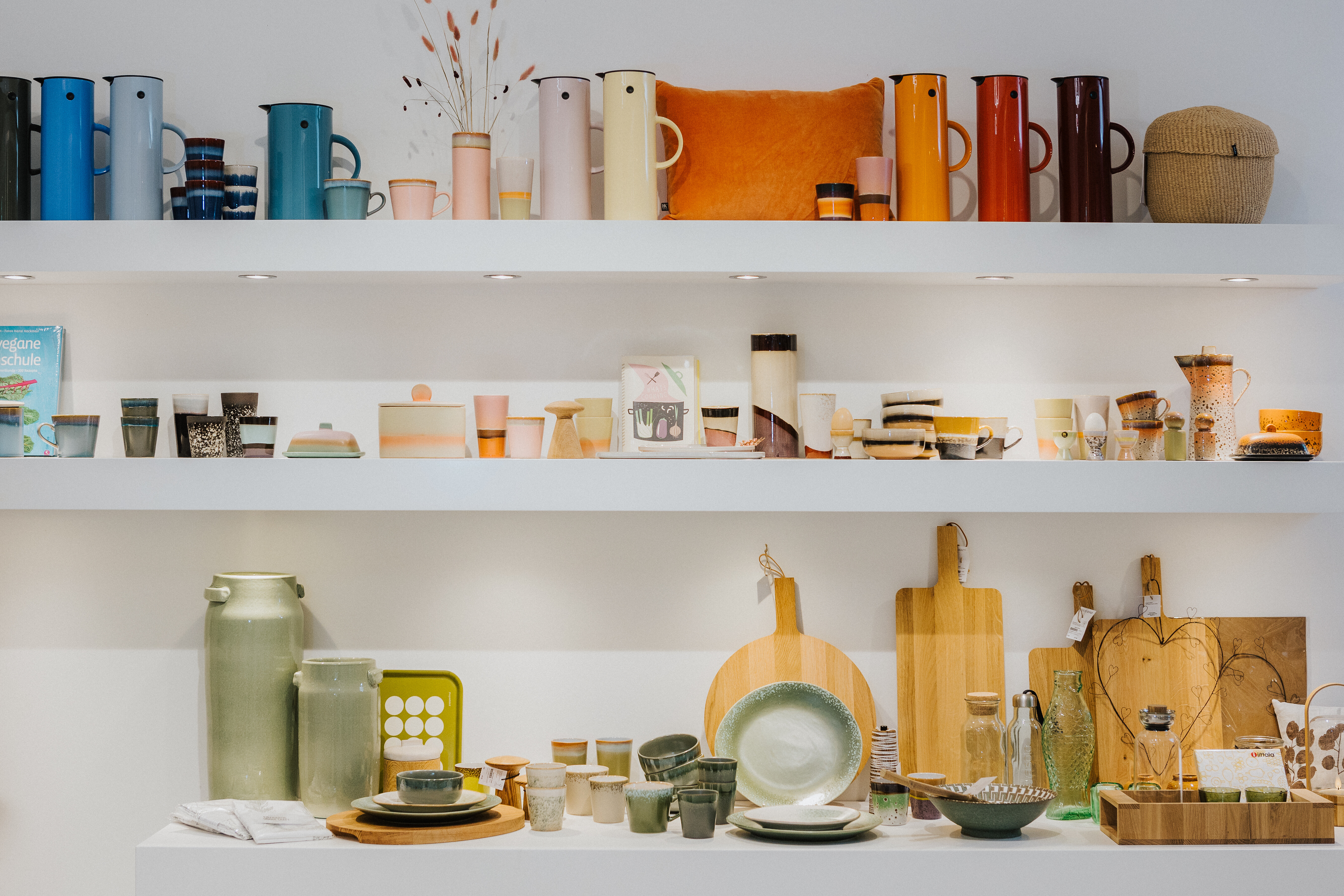 Accessoires und Küchenutensilien in der Ausstellung Tiengen von Seipp Wohnen 