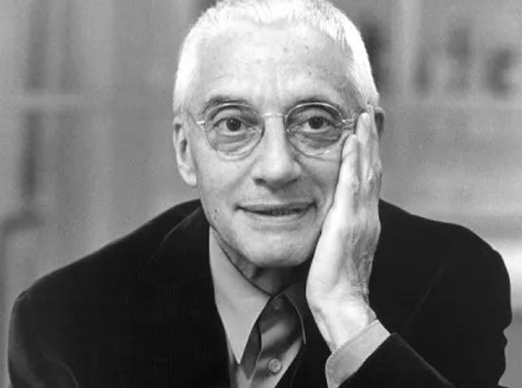 Porträt von Alessandro Mendini